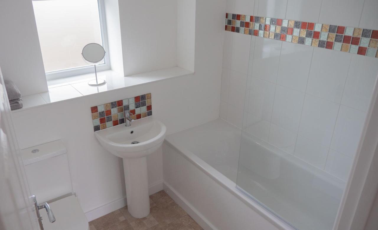 דירות Abingdon - Private Flat With Garden & Parking 01 מראה חיצוני תמונה
